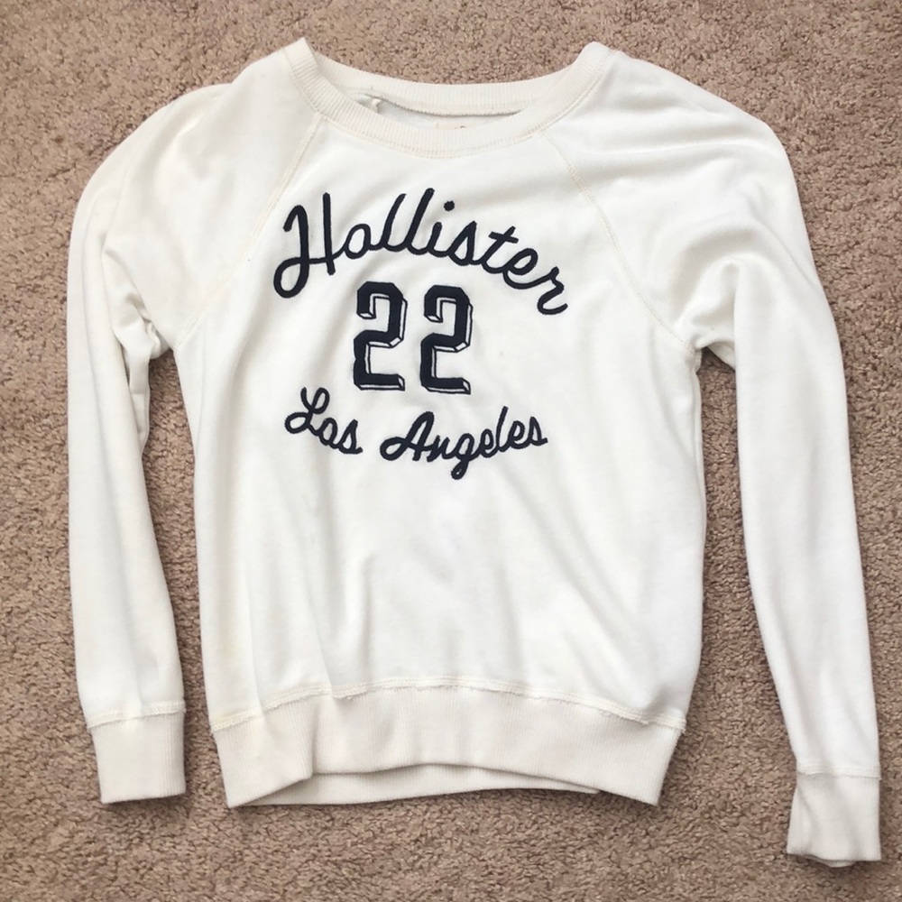 White Hollister Pullover Sweater